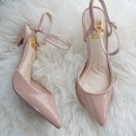Blush Pink Patent Heels - Picture 2 of 4